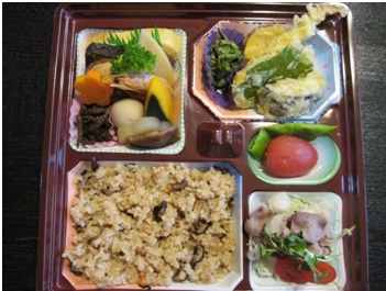 お花見弁当2,000円